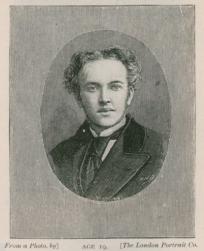 Henry Arthur Jones, dramaturgo, 19 anos de English School