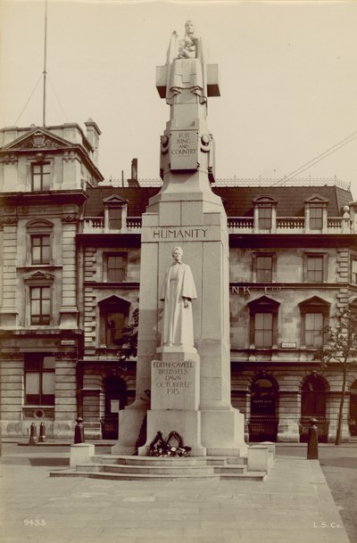 Memorial a Edith Cavell, de English School