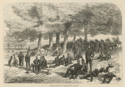 Polícia esperando em Kensington Gardens de English School