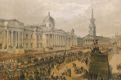 Procissão passando pelo norte da Trafalgar Square de English School