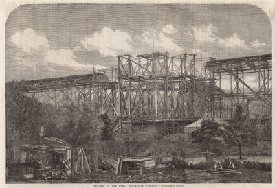 Progresso do edifício da Grande Exposição Internacional de English School