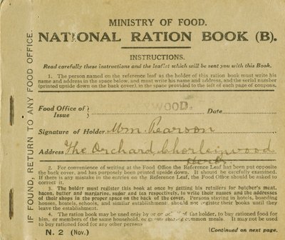 Livro de racionamento para William Pearson, Chorleywood, Hertfordshire, 1919 (impressão) de English School