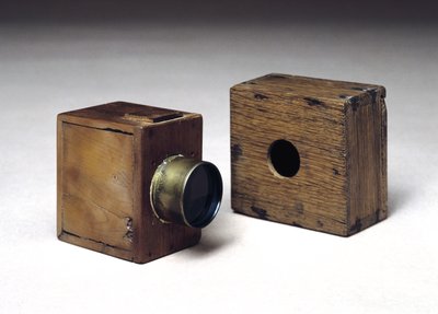 Duas câmeras de ratoeira, c.1835 (madeira) de English School