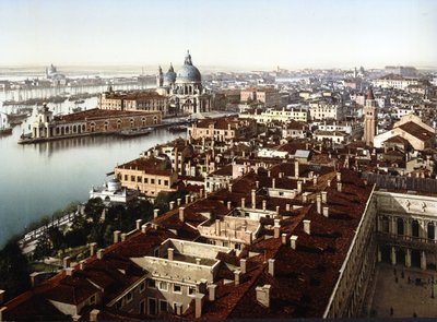 Vista do Campanile, Veneza (foto colorida à mão) de English School