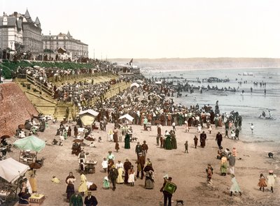 Vista de uma praia inglesa (foto colorida à mão) de English School