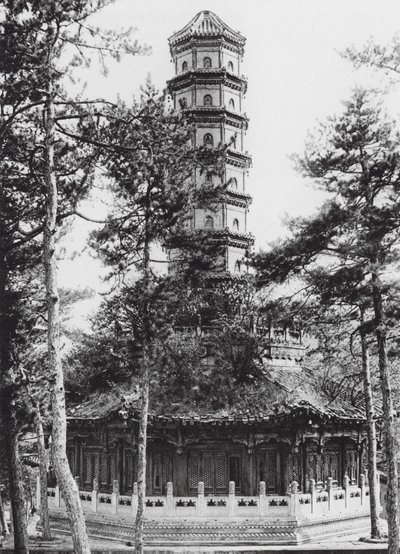 Jehol, Hingkung, Chihli, Pagode envidraçado (foto p/b) de Ernst Boerschmann