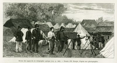 Revisão do aparelho de telegrafia óptica. Gravura de E.Ronjat, para ilustrar a história Trente mois au Tonkin, em 1884, do médico Paul Hocquard, em le tour du monde 1890, sob a direção de Edouard Charton (1807-1890), Hachette, Paris. de Etienne Antoine Eugene Ronjat