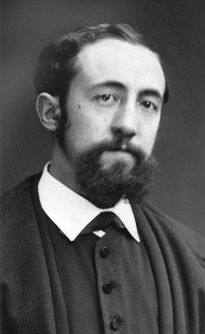 Retrato do romancista Jules Claretie (1840-1913) pelo fotógrafo Etienne Carjat. Impressão original, fundo do atelier fotográfico Roth  Cie. de Etienne Carjat