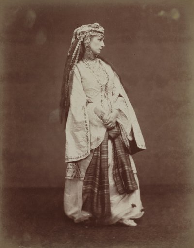 Sarah Bernhardt no Zaire por Voltaire, 1874. de Etienne Carjat
