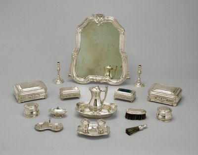 Serviço de toalete, 1738-39 (prata) de Etienne Pollet