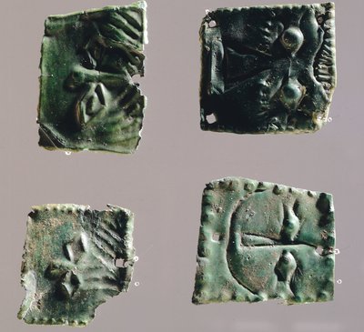 Ex-voto em placa de bronze que representa os olhos. Artefatos dos objetos do Santuário de Reithia Este (Vênecia). Civilização Etrusca, Século V-4 AC. de Etruscan
