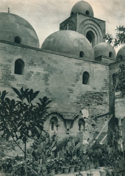 Igreja de San Giovanni degli Eremiti, Palermo, Sicília, Itália, 1927. de Eugen Poppel