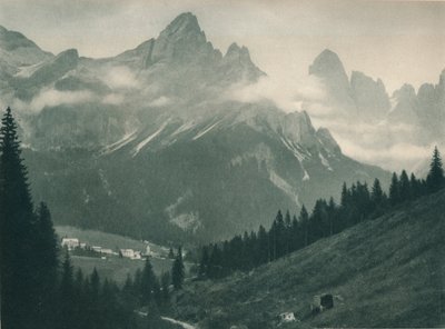 Grupo Pala, San Martino di Castrozza, Dolomitas, Itália, 1927 de Eugen Poppel