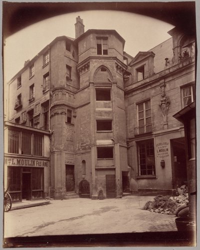 [Cour Charlemagne] de Eugène Atget