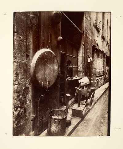 Rue de La Reynie (oficina de latoeiro, rue de la Reynie) de Eugène Atget