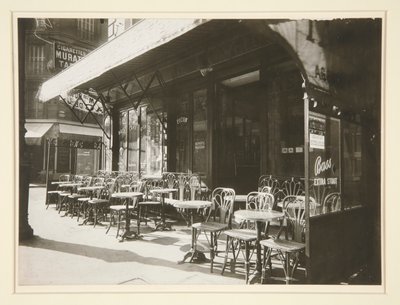 Café? - Avenida do Grande Exército de Eugène Atget