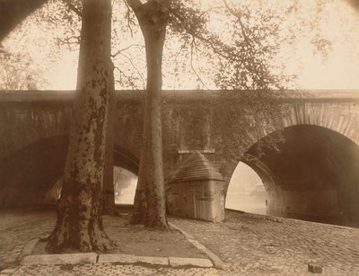 Pont Marie, 1926 (albumen printing-out paper photograph) de Eugène Atget