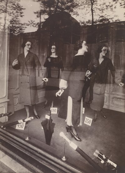 Montra, avenue des Gobelins de Eugène Atget
