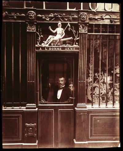 Estudo do Café Paris de Eugène Atget