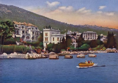 Opatija, atualmente Opatija na Croácia: Villas vistas do Porto, Sanatório Dr. Horvat, e outros (foto) de European Photographer