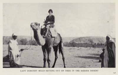 Lady Dorothy Mills partindo em caminhada no Deserto do Saara (foto a p/b) de European Photographer