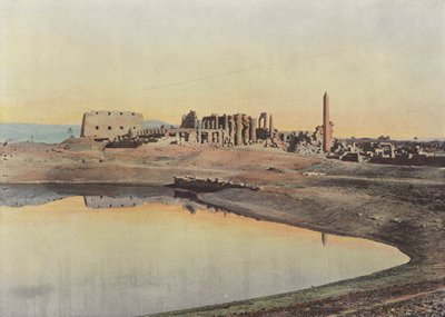 O lago sagrado de Karnak de European Photographer