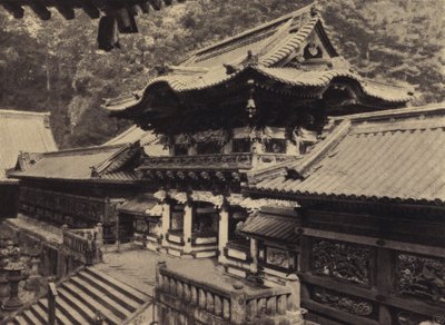 Toshogu, Nikko, Yomei-mon (foto a p/b) de European Photographer