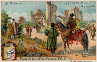 As ruínas da Mesquita Bibi-Khanym em Samarcanda no Uzbequistão de European School