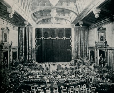 A Câmara de Waterloo, Castelo de Windsor, montada como teatro para as peças do estado de 1891, c1891,1901 de Eyre and Spottiswoode