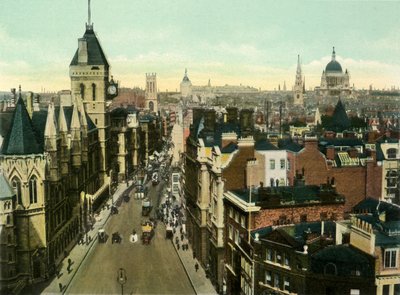 Vista de St. Clement Danes que mostra tribunais de lei, c1900s. de Eyre and Spottiswoode