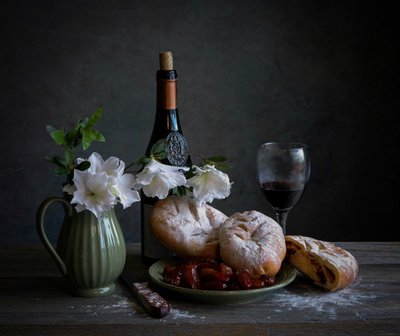 Vinho e pão rústicos de Fangping Zhou
