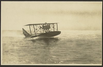 [Hidroavião]. de Fedele Azari