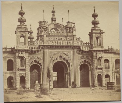O Grande Portal do Kasierbagh de Felice A. Beato