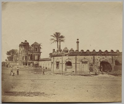 O Bagh Secundra, Mostrando a Brecha e o Gateway de Felice A. Beato