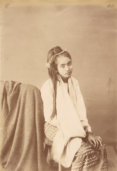 Babá de seda tipo birmanês de Felice Beato