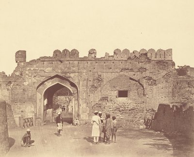 Portão de Caxemira. Vista frontal de Felice Beato