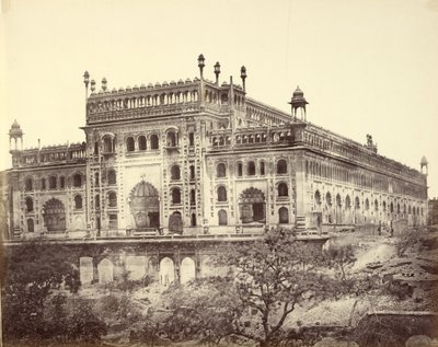 Exterior da Imambara de Asaf-ud-Daula, ou Tumba de Felice Beato