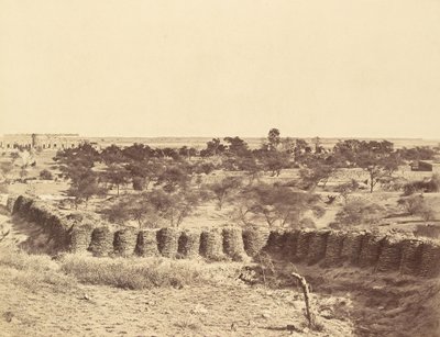 Monte Picquet, à distância Casa e Estábulos de Metcalfe de Felice Beato
