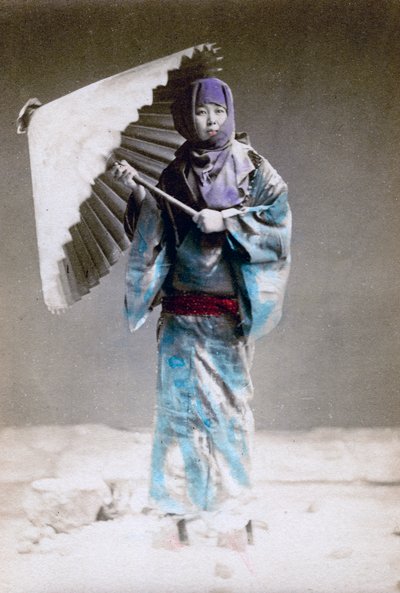 Museme, mulher em traje de inverno, Japão, 1882 de Felice Beato