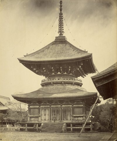 Pagode de um único andar, Santuário Hachiman, Kamakura de Felice Beato