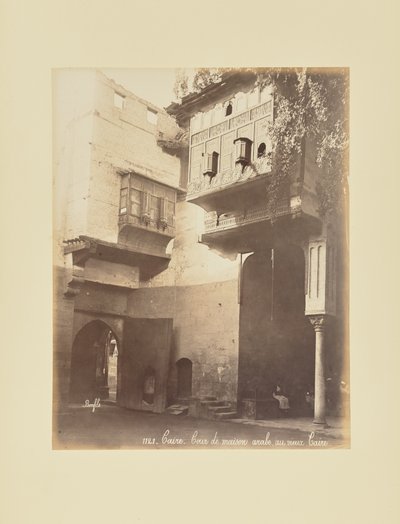 Cairo - Pátio de uma casa árabe no Cairo velho de Félix Bonfils