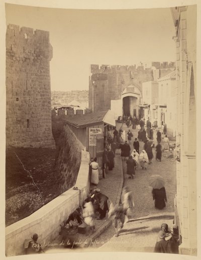 Interior da Porta de Jafa em Jerusalém de Félix Bonfils