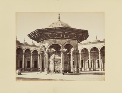 Cairo. Mesquita de Muhammad Ali, fonte das abluções, Egito de Félix Bonfils