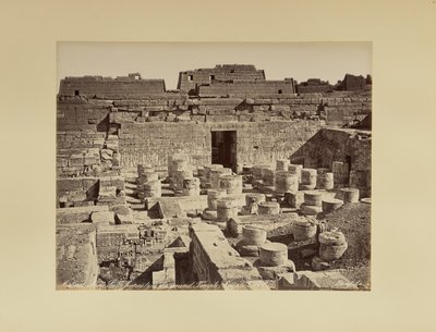 Medinet Habu. Sala hipóstila do grande Templo (Egito) de Félix Bonfils