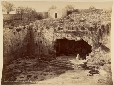 Túmulo dos Reis, pátio interior, Jerusalém de Félix Bonfils