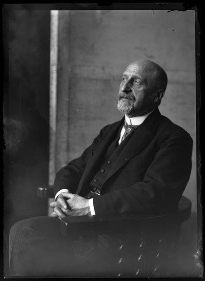Fotografia de Karl Seitz (1869-1950) de Ferdinand Schmutzer