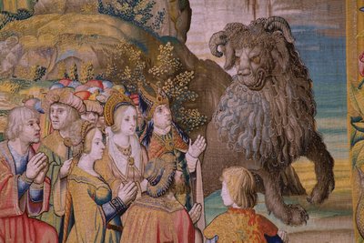 tapeçaria flamenga. Série O Apocalipse: São Miguel derrotando o dragão. Atelier Willem Dermoyen, Bruxelas. Ca 1553-1555. Detalhe. de Flemish School