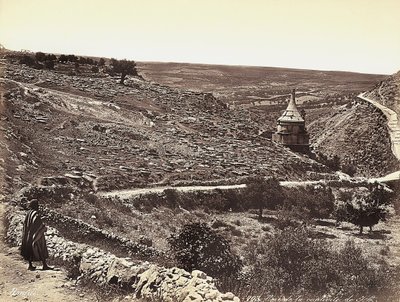 Vista panorâmica do Vale do Cedron ou Josafat, com o Túmulo de Absalom, na periferia de Jerusalém. Um mas é olhar para a vista da rua de Félix Bonfils