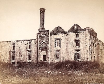 A Basílica de São João, transformada em mesquita em 1330, em Éfeso, na Turquia. de Félix Bonfils