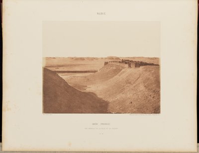 Ibrîm (Premnis). Vista geral da cidade e do deserto de Félix Teynard